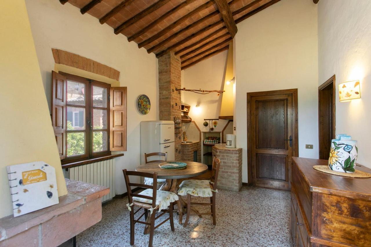 Agriturismo Poggio Salvi Совичиле Екстериор снимка